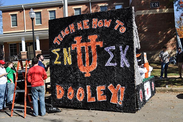 Sigma Nu UTK Homecoming Week 2010-01