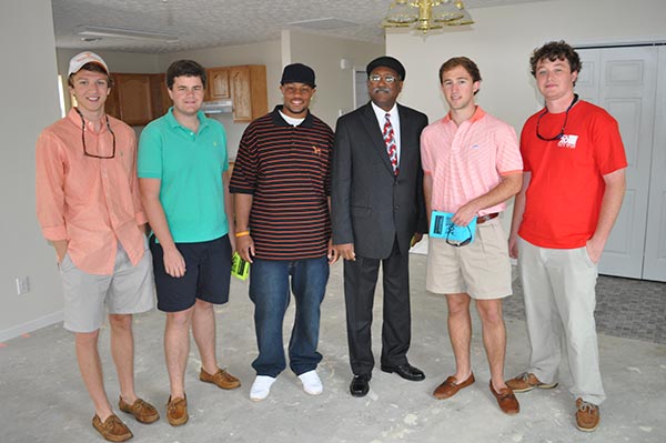Sigma Nu UTK participate in the building of a Habitat for Humanity home for a Knoxville family 2011-06