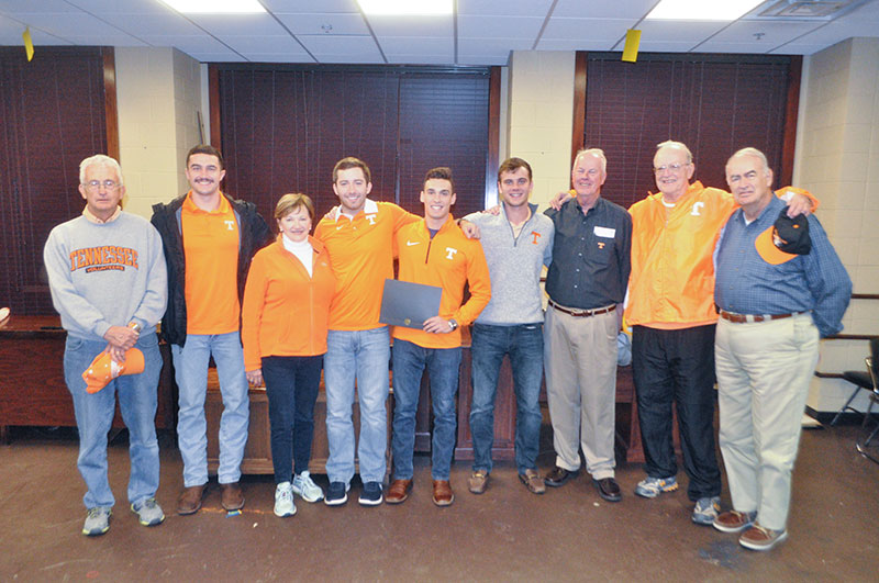 Sigma Nu UTK  scholarship winners 2018-01